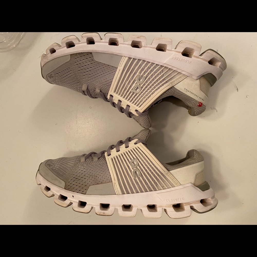 On Cloud Cloudswift Running Shoe Glacier/White 6.… - image 2